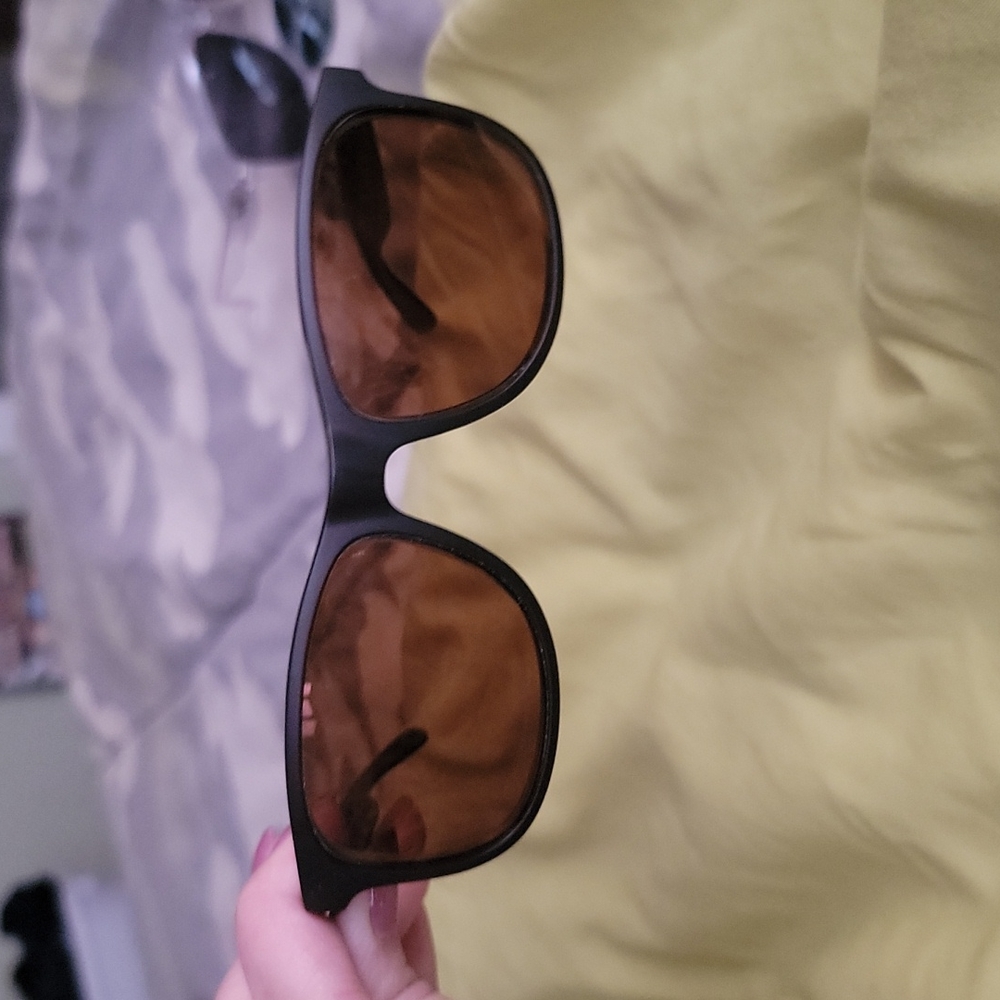 Dark brown Ray-Bans, old precription lenses will need to get new ones.